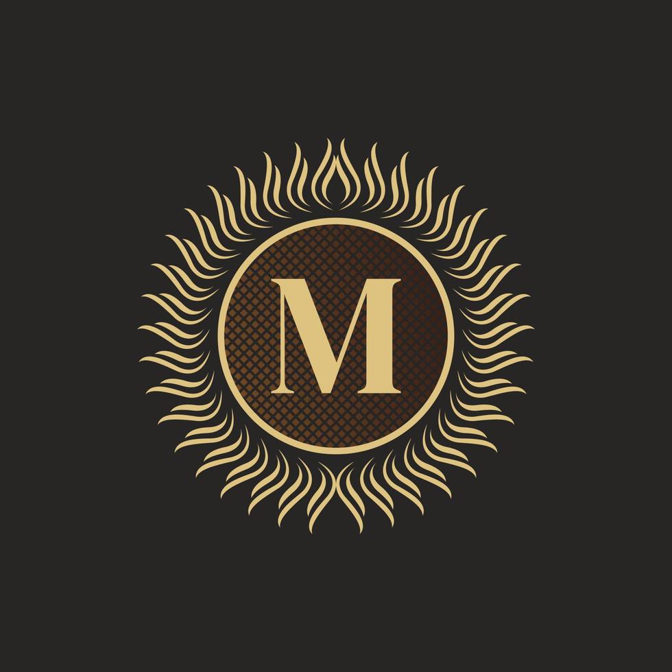 embleem letter m gouden monogram ontwerp. luxe volumetrische logo sjabloon. 3D-lijn ornament voor uithangbord, badge, crest, label, boutique merk, hotel, restaurant, heraldisch. vector illustratie