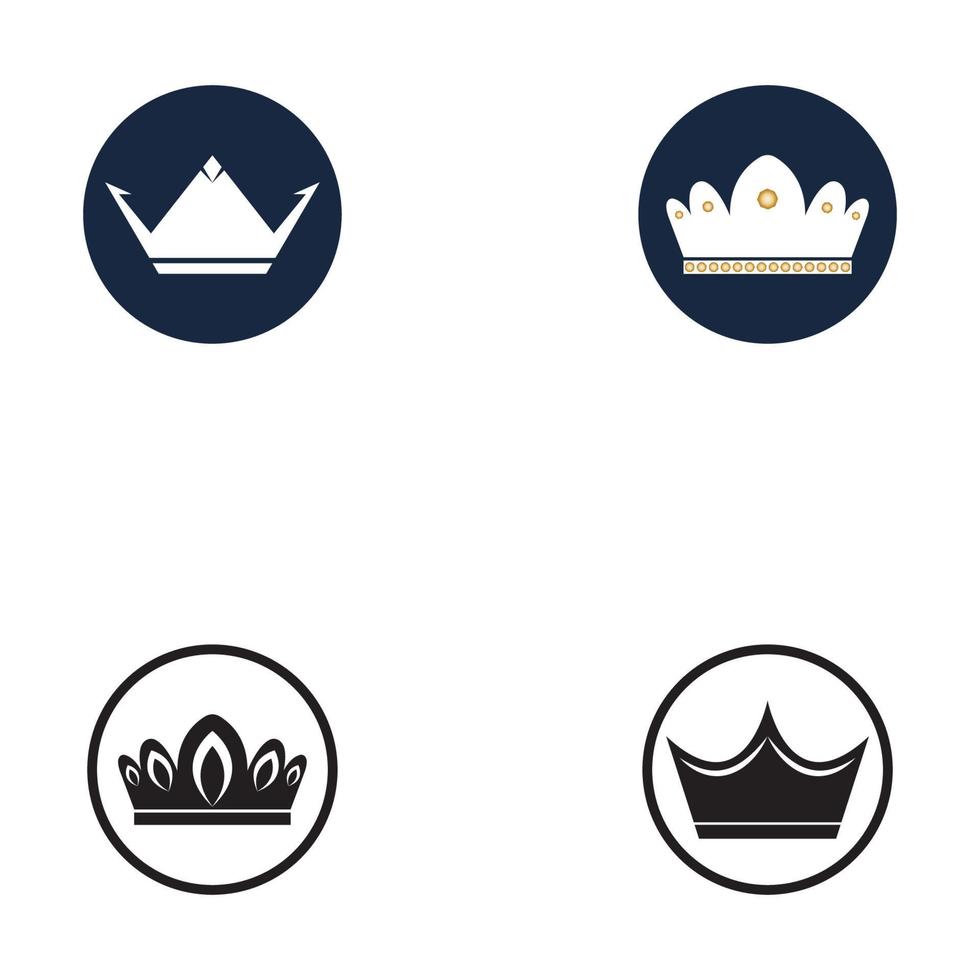 set van kroon iconen. verzameling kroonprijzen voor winnaars kampioenen leiderschap. vector geïsoleerde elementen voor logo label game hotel een app-ontwerp. koninklijke koning koningin prinses kroon.