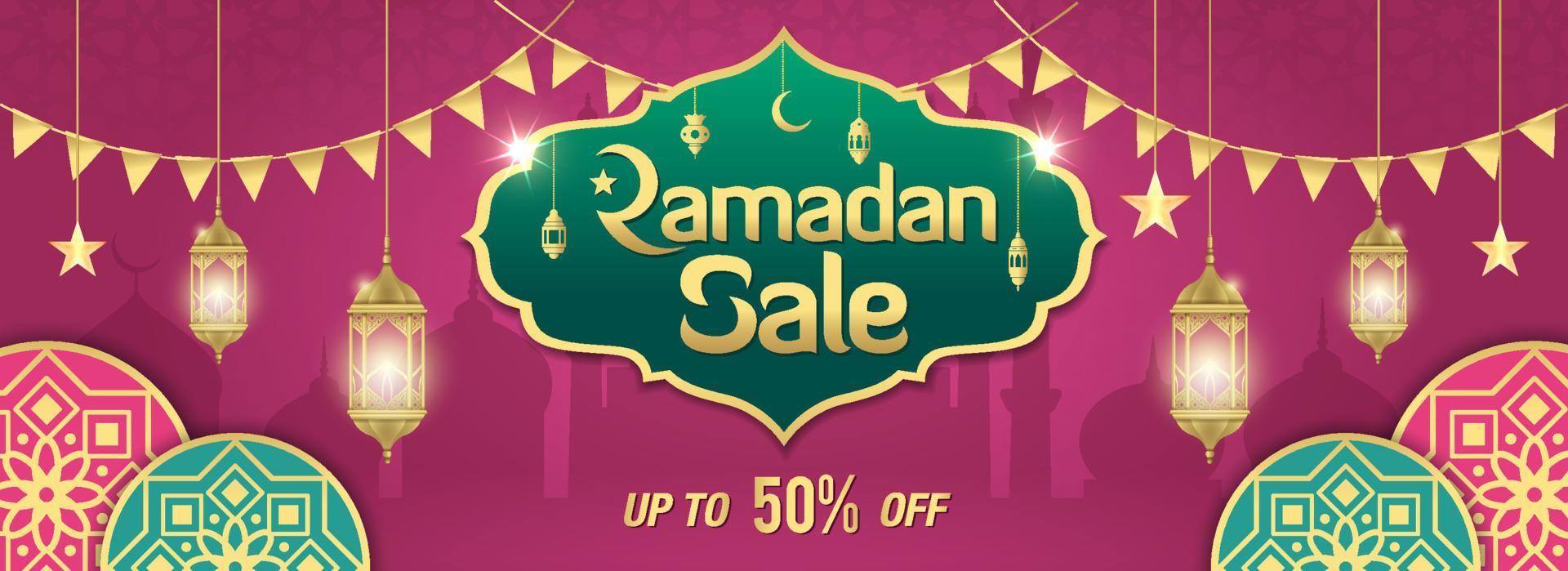 ramadan-uitverkoop, webkoptekst of bannerontwerp met gouden glanzend frame, Arabische lantaarns en islamitisch ornament vector