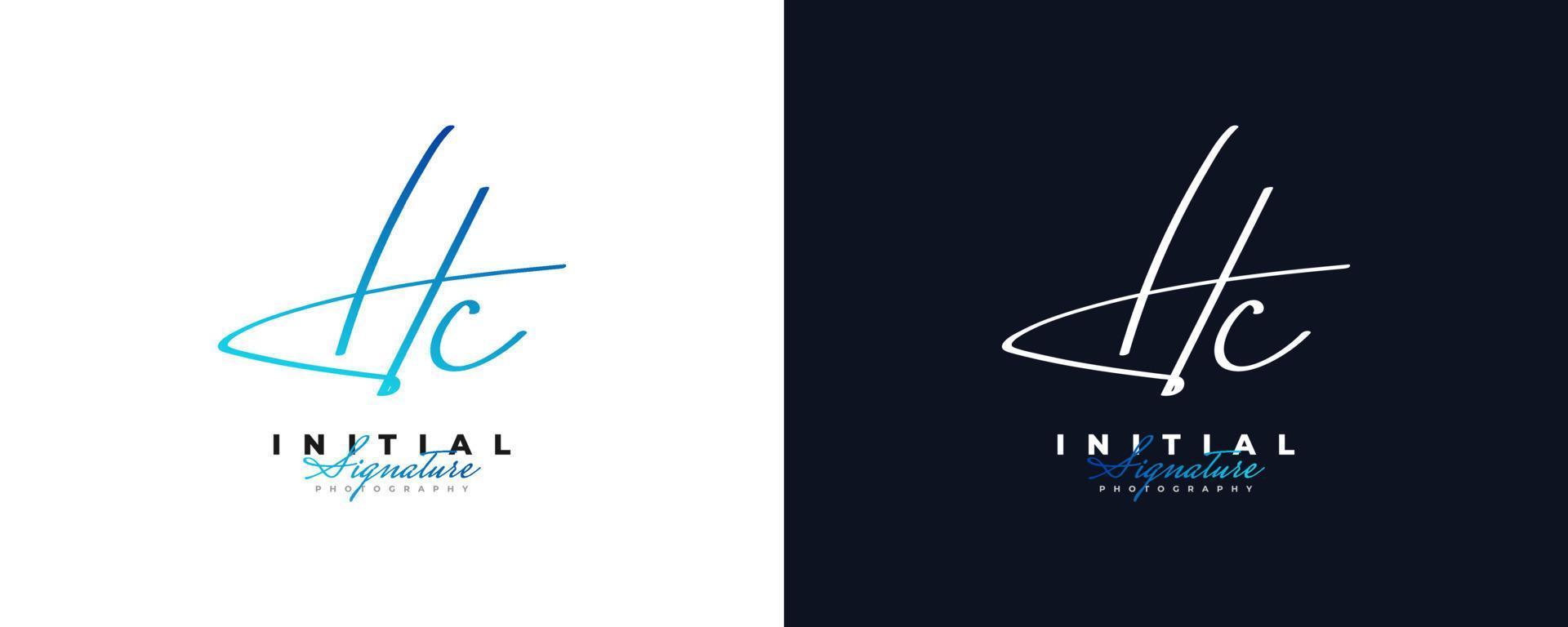 eerste h en c logo-ontwerp in blauw verloop met minimalistische handschriftstijl. hc handtekening logo of symbool voor bruiloft, mode, sieraden, boetiek en zakelijke identiteit vector