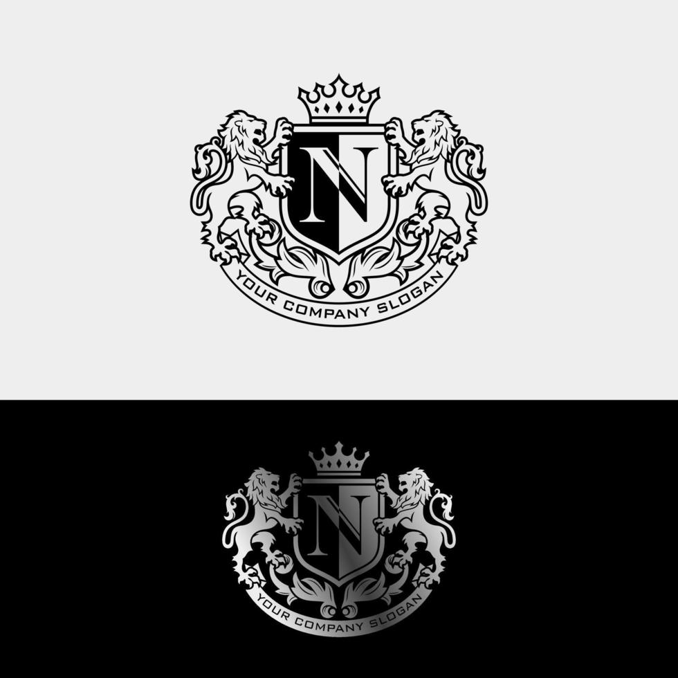 luxe gouden koninklijke leeuwenkoning logo-ontwerpinspiratie vector