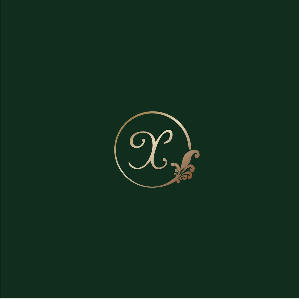 letter x decoratieve alfabet logo geïsoleerd op groene achtergrond. luxe gouden ring eerste abjad logo ontwerpsjabloon. elegante krul bloemen logo concept. eps 10 bestandsproject vector