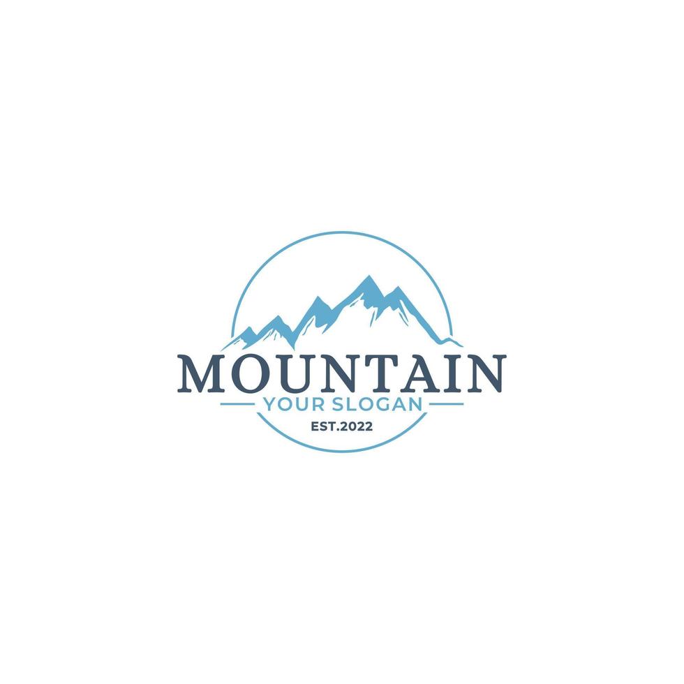 eenvoudige berg logo ontwerp vector