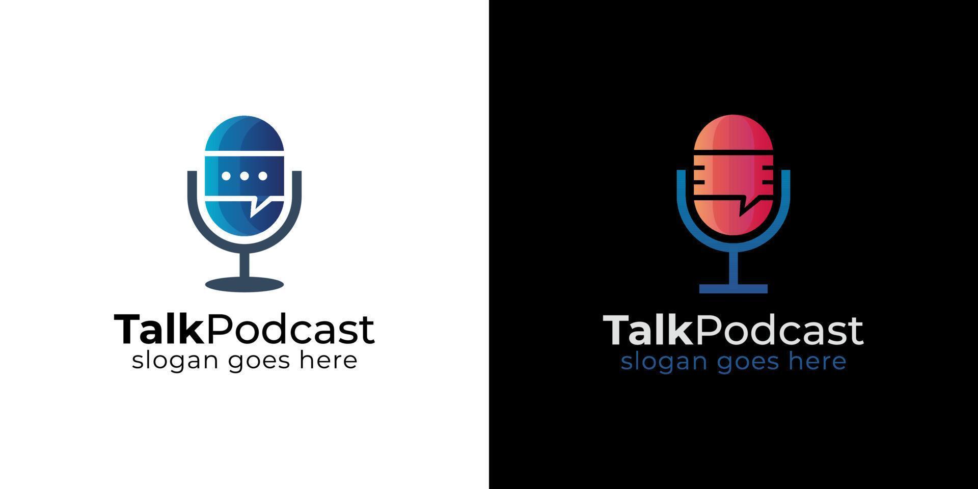 podcast mic talk chat bubble logo, radio logo ontwerp met microfoon en bubble chat of talk icon vector