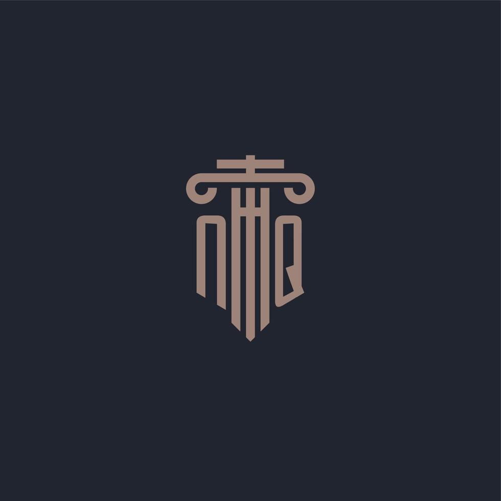 nq eerste logo-monogram met ontwerp in pilaarstijl voor advocatenkantoor en justitiebedrijf vector