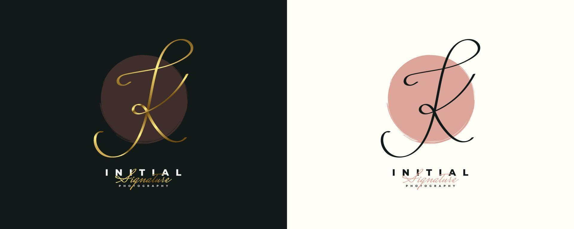 eerste j en k logo-ontwerp in elegante gouden handschriftstijl. jk handtekening logo of symbool voor bruiloft, mode, sieraden, boetiek en zakelijke merkidentiteit vector