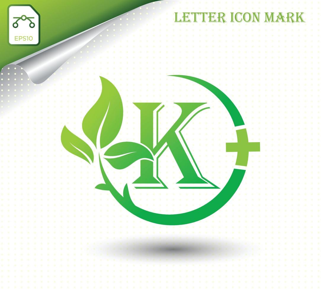 letter k met groene blad vector sjabloon