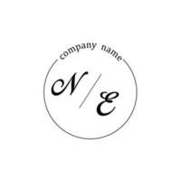 eerste ne logo monogram brief minimalistisch vector