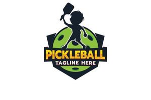 pickleball kids embleem logo met een silhouet van een jongen die pickleball speelt. vector