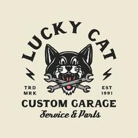 hand- getrokken wijnoogst stijl van mascotte motorfiets en garage logo insigne vector