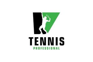 letter v met tennisspeler silhouet logo ontwerp. vectorontwerpsjabloonelementen voor sportteam of huisstijl. vector