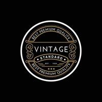 elegant wijnoogst retro insigne etiket embleem logo ontwerp inspiratie. vector