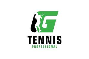 letter g met tennisspeler silhouet logo ontwerp. vectorontwerpsjabloonelementen voor sportteam of huisstijl. vector