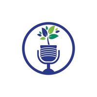 podcast blad natuur ecologie vector logo ontwerp. podcast talkshow-logo met microfoon en bladeren.