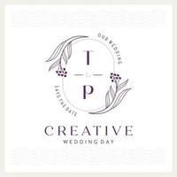 elegant en opvallende t en p monogram bruiloft logo vector