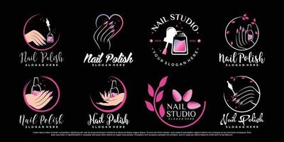 reeks van nagel Pools of nagel studio logo ontwerp voor manicure salon met vrouw handen premie vector