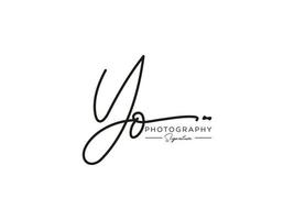 letter yo handtekening logo sjabloon vector