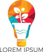 licht lamp en fabriek in een pot concept logo ontwerp. concept icoon van opleiding, licht lamp, wetenschap. vector
