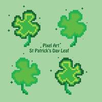 pixelart st patricks dag gepixelde klaver set vector