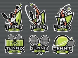 reeks van tennis logos en emblemen vector