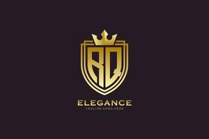 eerste rq elegant luxe monogram logo of insigne sjabloon met scrollt en Koninklijk kroon - perfect voor luxueus branding projecten vector