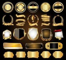 verzameling gouden insignes, etiketten, lauweren, schild en metalen platen