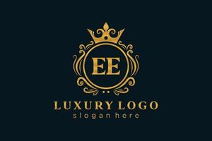 eerste ee brief Koninklijk luxe logo sjabloon in vector kunst voor restaurant, royalty, boetiek, cafe, hotel, heraldisch, sieraden, mode en andere vector illustratie.