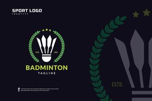 badminton club logo, badminton toernooi emblemen sjabloon. sport team insigne vector ontwerp