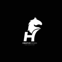 modern brief h paard silhouet logo vector