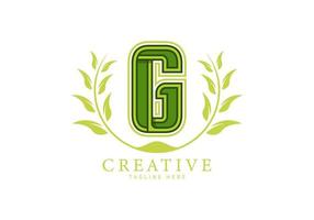 brief g monogram logo met blad decoratie vector