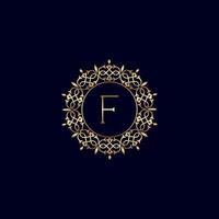 f goud overladen Koninklijk luxe logo vector