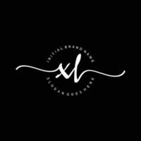 eerste xl handschrift logo sjabloon vector