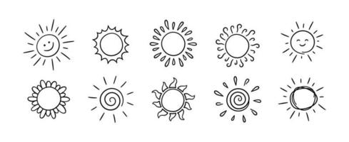 tekening verschillend zon pictogrammen set. kattebelletje zon met stralen symbolen. tekening kinderen tekeningen verzameling. hand- getrokken uitbarsting. heet weer teken. vector illustratie geïsoleerd Aan wit achtergrond