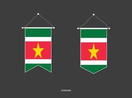 Suriname vlag in divers vorm geven aan, voetbal vlag wimpel vector ,vector illustratie.