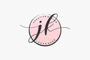 eerste jk handschrift logo met cirkel sjabloon vector handtekening, bruiloft, mode, bloemen en botanisch met creatief sjabloon.