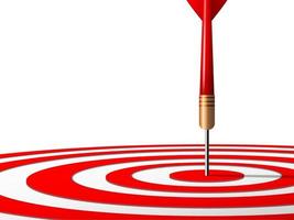 dichtbij omhoog van rood pijl raken naar centrum van rood dartbord. pijl Aan in de roos in doelwit. bedrijf succes, investering doelen, doel uitdaging, financieel strategie, doelstelling prestatie, focus ideeën concept. vector