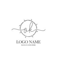 eerste OK schoonheid monogram en elegant logo ontwerp, handschrift logo van eerste handtekening, bruiloft, mode, bloemen en botanisch met creatief sjabloon. vector