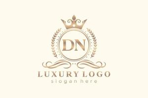 eerste dn brief Koninklijk luxe logo sjabloon in vector kunst voor restaurant, royalty, boetiek, cafe, hotel, heraldisch, sieraden, mode en andere vector illustratie.