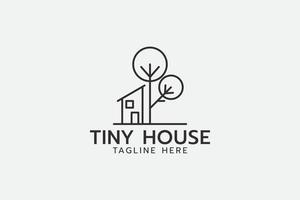 klein huis logo met een combinatie van klein huis en boom met lijn stijl. vector
