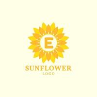 brief e zonnebloem warm en charmant vector logo ontwerp