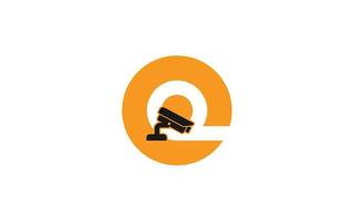 q logo cctv voor identiteit. veiligheid sjabloon vector illustratie voor uw merk.