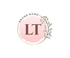 eerste lt vrouwelijk logo. bruikbaar voor natuur, salon, spa, kunstmatig en schoonheid logo's. vlak vector logo ontwerp sjabloon element.