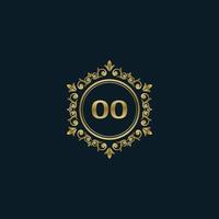 brief ooo logo met luxe goud sjabloon. elegantie logo vector sjabloon.