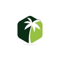 tropisch strand en palm boom logo ontwerp. creatief gemakkelijk palm boom vector logo ontwerp