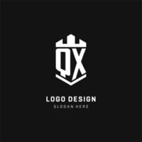 qx monogram logo eerste met kroon en schild bewaker vorm stijl vector
