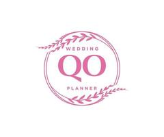 qo initialen brief bruiloft monogram logos verzameling, hand- getrokken modern minimalistisch en bloemen Sjablonen voor uitnodiging kaarten, opslaan de datum, elegant identiteit voor restaurant, boetiek, cafe in vector