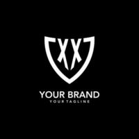 xx monogram eerste logo met schoon modern schild icoon ontwerp vector
