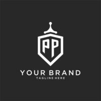 pp monogram logo eerste met schild bewaker vorm ontwerp vector