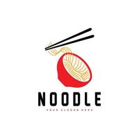 noodle logo, ramen vector, Chinese voedsel, snel voedsel restaurant merk ontwerp, Product merk, cafe, bedrijf logo vector