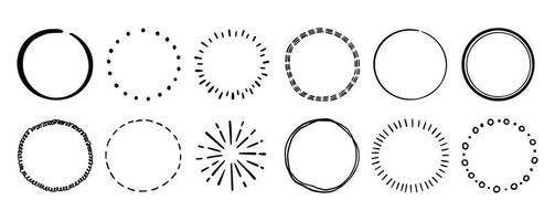 hand- getrokken cirkel lijn insigne set. vector